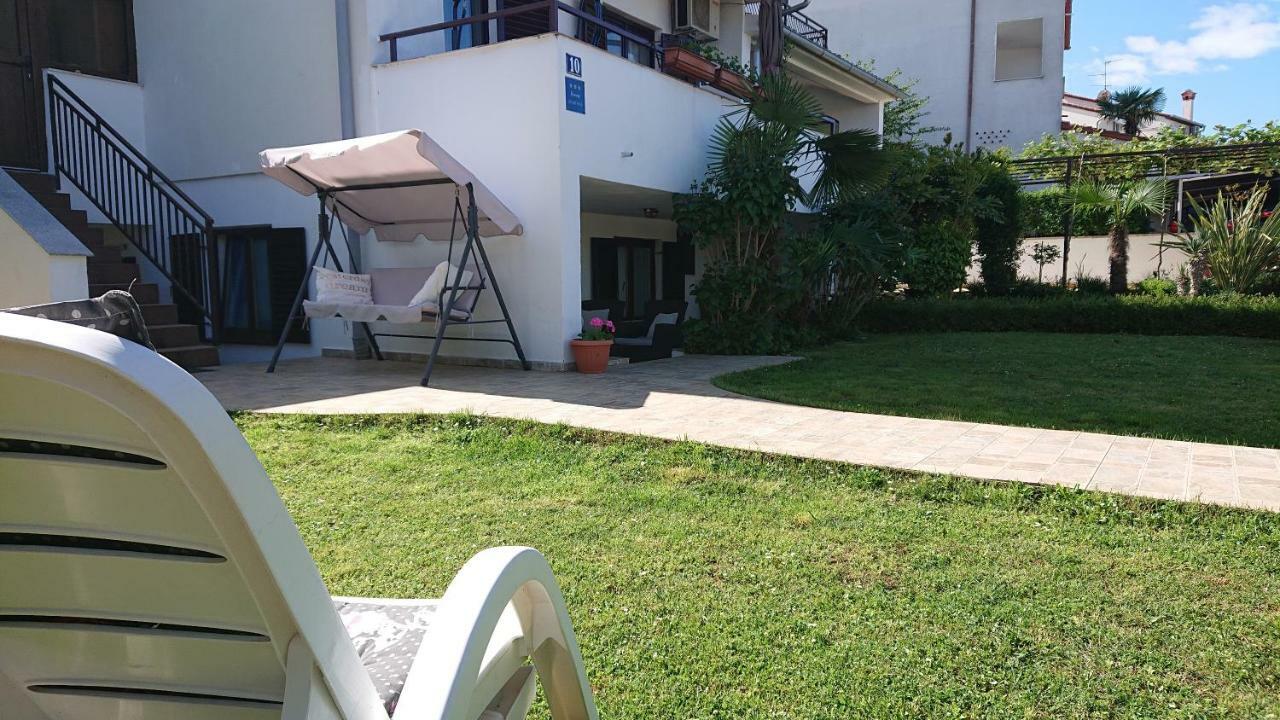 Apartment Devcic Poreč Exterior foto