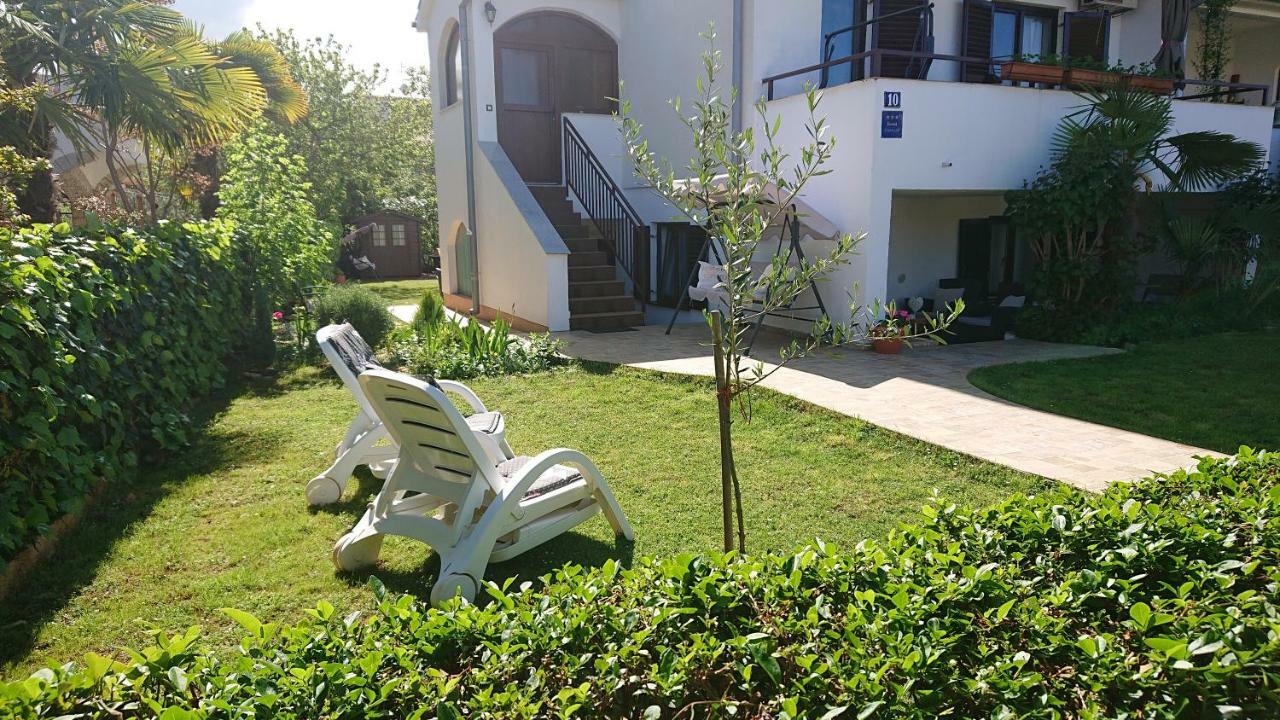 Apartment Devcic Poreč Exterior foto