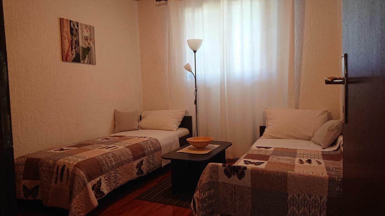 Apartment Devcic Poreč Exterior foto